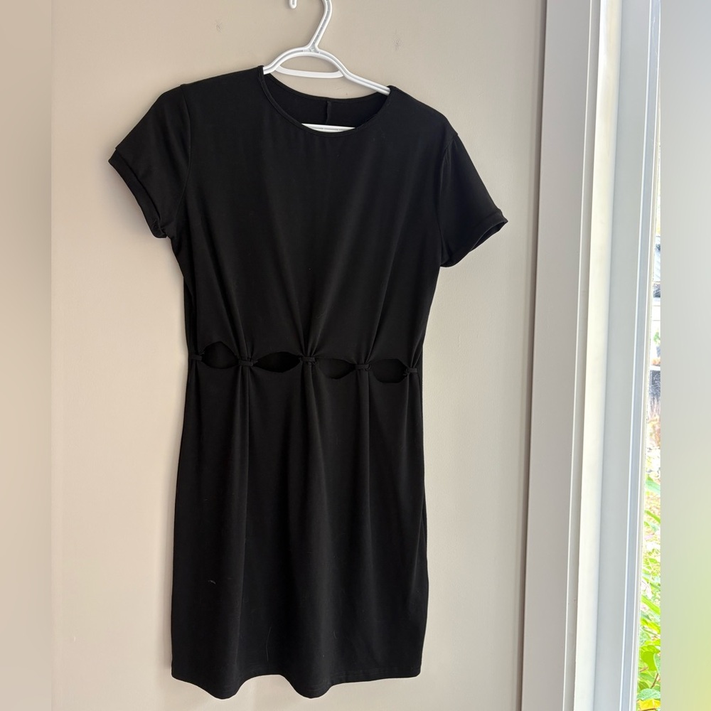 Black Short Sleeve Dress